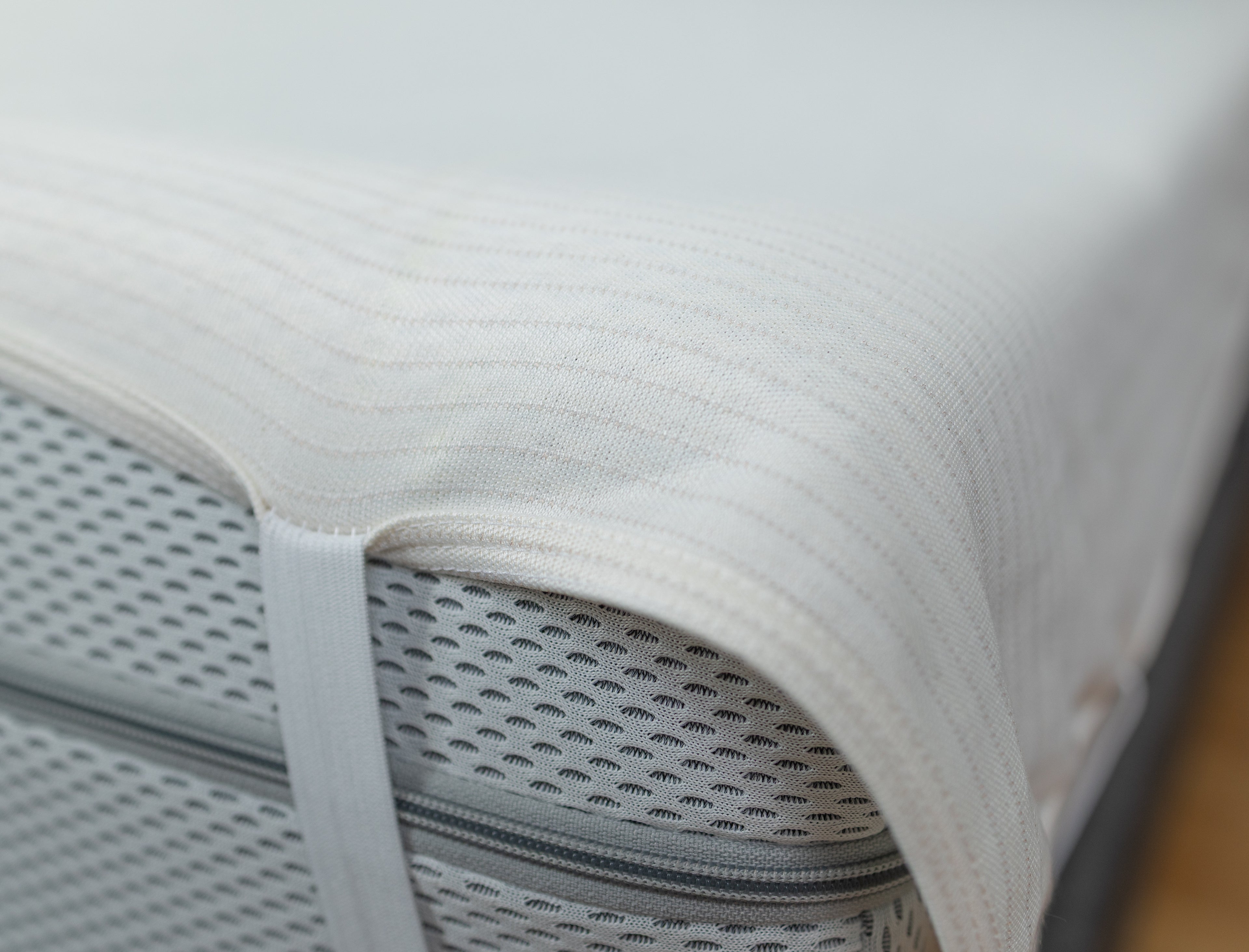 Matratzenauflage mit Kupferfaden